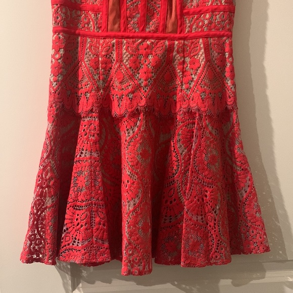 BCBG Maxazria Dress, size US 6 - Picture 5 of 6